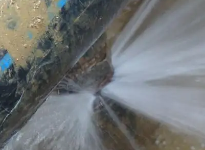 城厢卫生间测漏水施工步骤